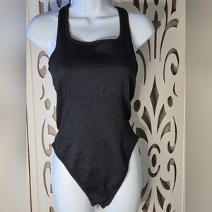 OQQ Black Ribbed Racerback Thong Bodysuit – Women's Size L – NWOT